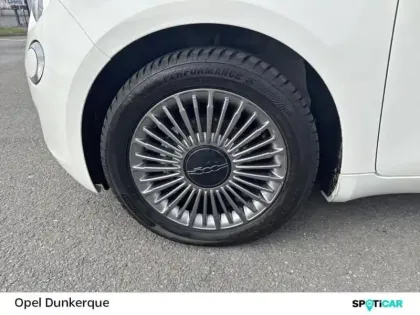 Photo 8 Fiat 500  e 95ch Icône