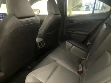 Photo 27 Lexus UX  250h 2WD Executive MY20