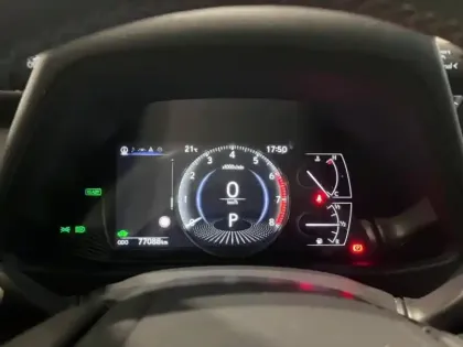 Photo 12 Lexus UX Gén. I Ph1 Executive 5