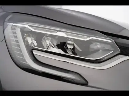 Photo 9 Renault Captur  1.6 E-Tech hybride 145ch Evolution