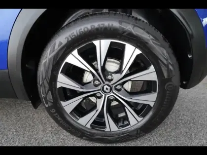 Photo 8 Renault Captur  1.6 E-Tech hybride 145ch Evolution