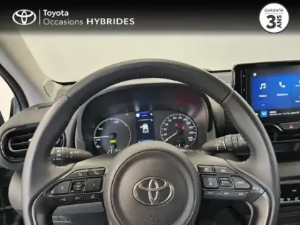 Photo 12 Toyota Yaris  116h Dynamic 5p MY25