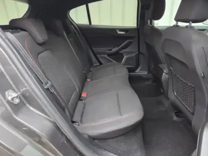 Photo 11 Ford Focus  1.0 Flexifuel mHEV 125ch ST-Line Style