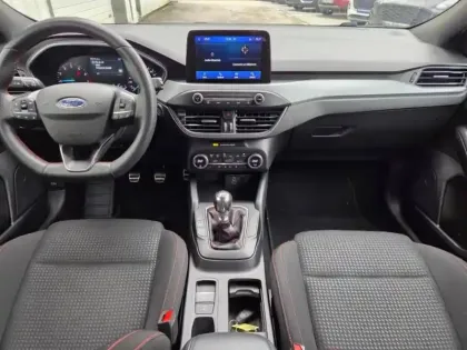 Photo 13 Ford Focus  1.0 Flexifuel mHEV 125ch ST-Line Style