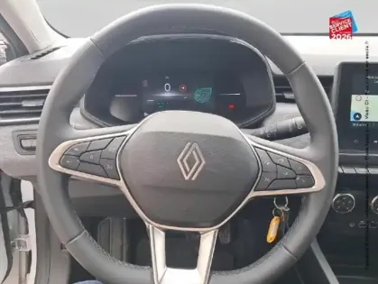 Photo 11 Renault Clio  1.5 Blue dCi 100ch Evolution