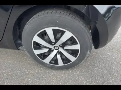 Photo 12 Renault Clio Gén. V (BJA) Ph1 NG Equilibre 5