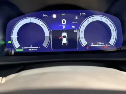 Photo 7 Toyota C-HR Gén. II Ph1 Design 5