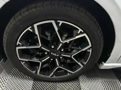 Photo 12 Kia Ceed  1.5 T-GDI 160ch GT Line DCT7