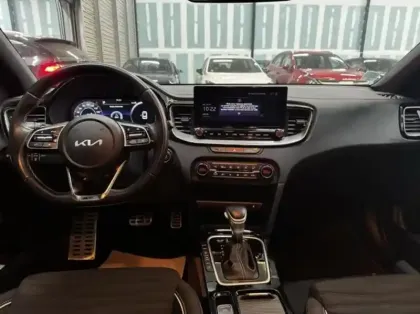 Photo 8 Kia Ceed  1.5 T-GDI 160ch GT Line DCT7