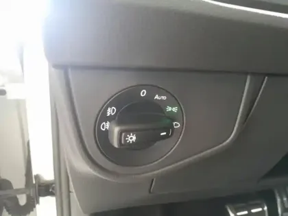 Photo 12 Volkswagen Polo  1.0 TSI 116ch R-Line Edition DSG7