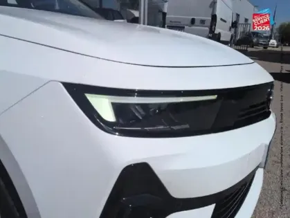 Photo 11 Opel Astra  Electric 156ch