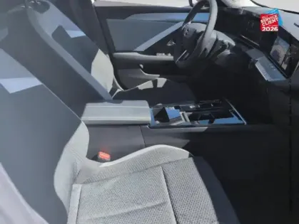 Photo 18 Opel Astra  Electric 156ch