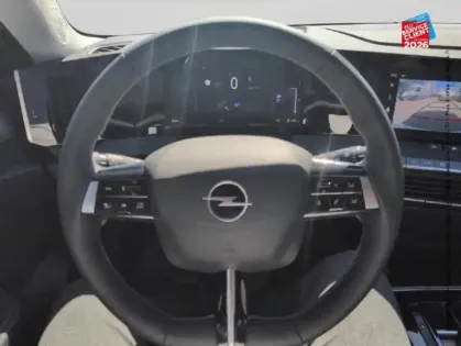 Photo 25 Opel Astra  Electric 156ch