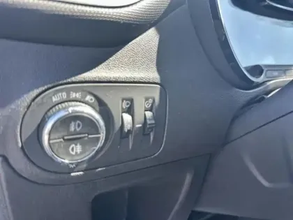 Photo 12 Opel Crossland  1.2 Turbo 110ch Elegance