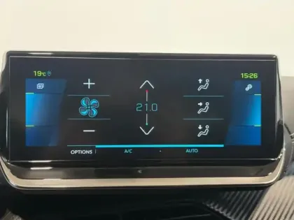 Photo 9 Peugeot 208  e- 136ch GT