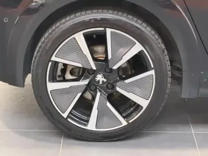 Photo 7 Peugeot 208  e- 136ch GT