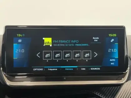 Photo 14 Peugeot 208  e- 136ch GT