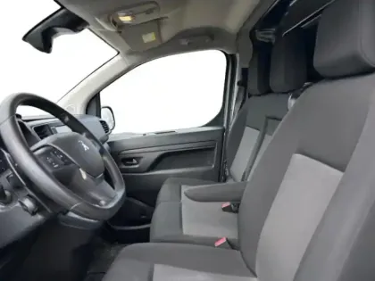 Photo 8 Peugeot Expert  Fg M 2.0 BlueHDi 180ch S&S EAT8