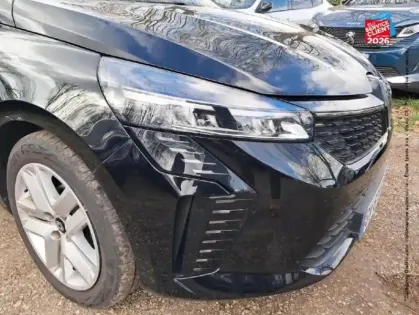 Photo 12 Renault Clio Gén. V (BJA) Ph1 NG Evolution 5