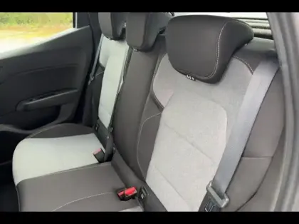 Photo 25 Renault Clio Gén. V (BJA) Ph2 Evolution 5