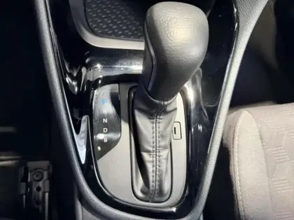 Photo 12 Toyota Yaris Gén. IV Ph1 NG Design 5