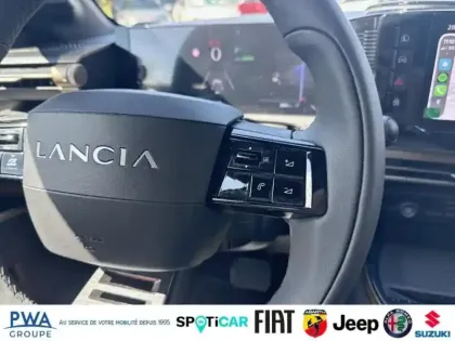 Photo 13 Lancia Ypsilon  Elettrica 156ch 54kWh LX 4cv