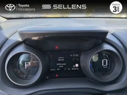 Photo 13 Toyota Yaris  Cross 116h Dynamic MY22