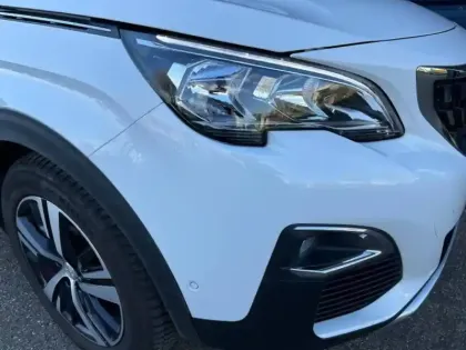 Photo 7 Peugeot 3008 Gén. II Ph1 Allure 5