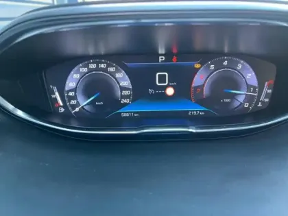 Photo 13 Peugeot 3008 Gén. II Ph1 Allure 5