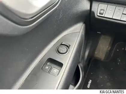 Photo 11 Kia Rio  1.2 DPi 84ch Motion