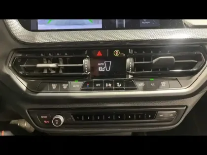 Photo 14 BMW Serie 1 Gén. III (F40) Ph2 Edition Sport 5