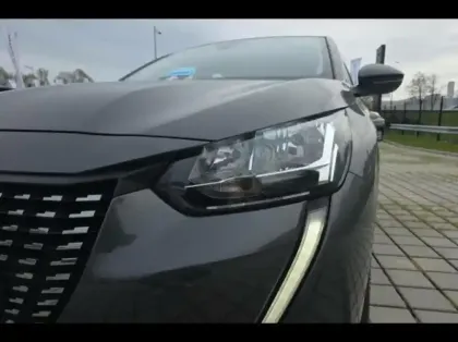 Photo 13 Peugeot 208  1.5 BlueHDi 100ch S&S Active