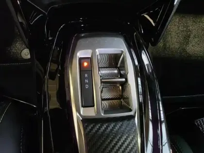 Photo 8 Peugeot 208  e- 156ch 54 kWh GT (CEE 3600? DEDUIT)