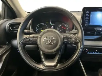 Photo 14 Toyota Yaris  116h Dynamic 5p MY22