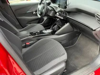 Photo 9 Peugeot 208  e- 136ch Style