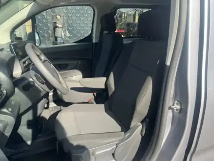 Photo 7 Citroën Berlingo  Van XL BlueHDi 130ch S&S Cabine Approfondie EAT8