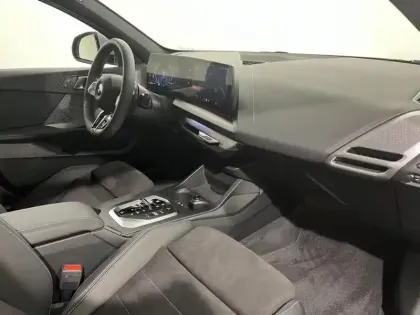 Photo 10 BMW Serie 1 Gén. IV (F70) Ph1 M Sport 5