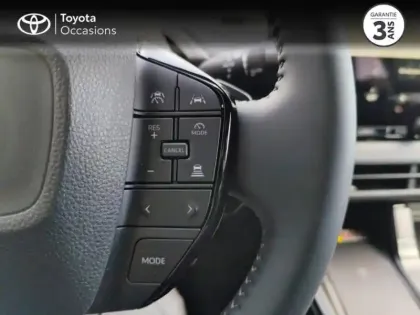 Photo 14 Toyota C-HR + 224ch 77kWh Design Grande Autonomie