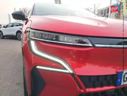 Photo 12 Renault Megane Gén. V (BCB) Ph1 Iconic 5