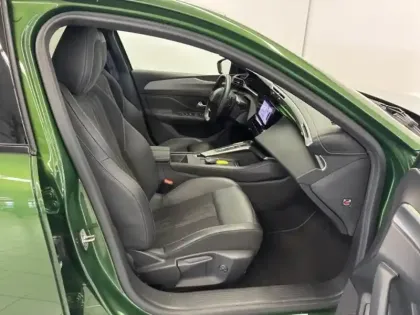 Photo 10 Peugeot 308  PHEV 225ch GT e-EAT8