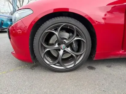 Photo 10 Alfa Romeo Giulia  2.0 TB 200ch Sport Edition AT8 MY19