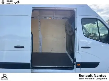 Photo 12 Renault Master  Fg F3500 L3H3 2.3 Blue dCi 135ch Confort Euro6E