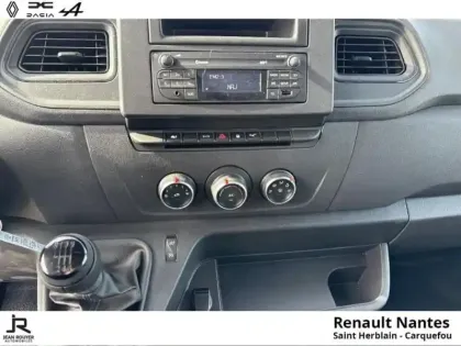 Photo 10 Renault Master  Fg F3500 L3H3 2.3 Blue dCi 135ch Confort Euro6E