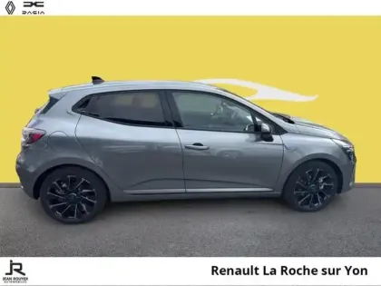 Photo 12 Renault Clio Gén. V (BJA) Ph2 esprit Alpine 5