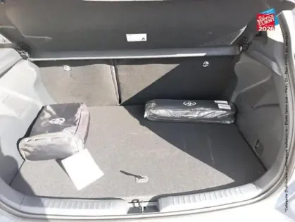 Photo 28 Toyota Yaris Gén. IV Ph1 NG Design 5