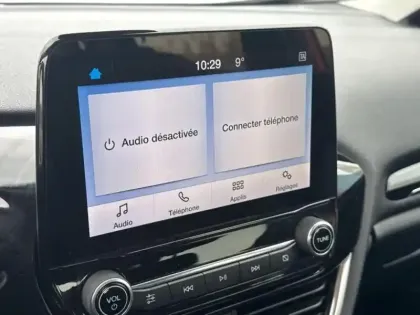 Photo 11 Ford Fiesta Gén. V Ph1 Evo Cool & Connect 5