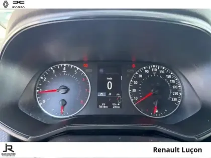 Photo 14 Renault Clio Gén. V (BJA) Ph1 Zen 5