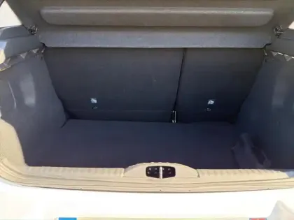 Photo 5 Citroën C3  1.5 BlueHDi 100ch S&S Feel E6.d