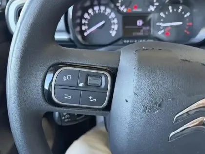 Photo 14 Citroën C3  1.5 BlueHDi 100ch S&S Feel E6.d