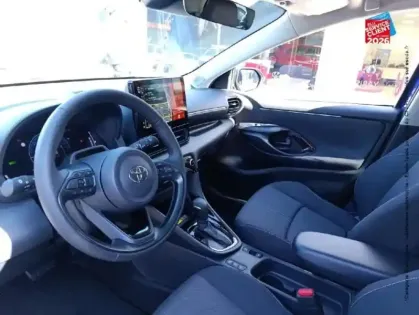 Photo 14 Toyota Yaris Gén. IV Ph1 NG Design 5